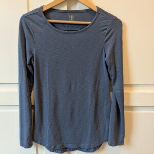 Title Nine Yoga shirt tunic with open back- XS